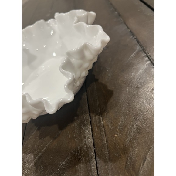 Vtg Fenton Glass White Milk Glass Hobnail Double Ruffled Bowl 7.5" Candy Dish - Picture 6 of 8